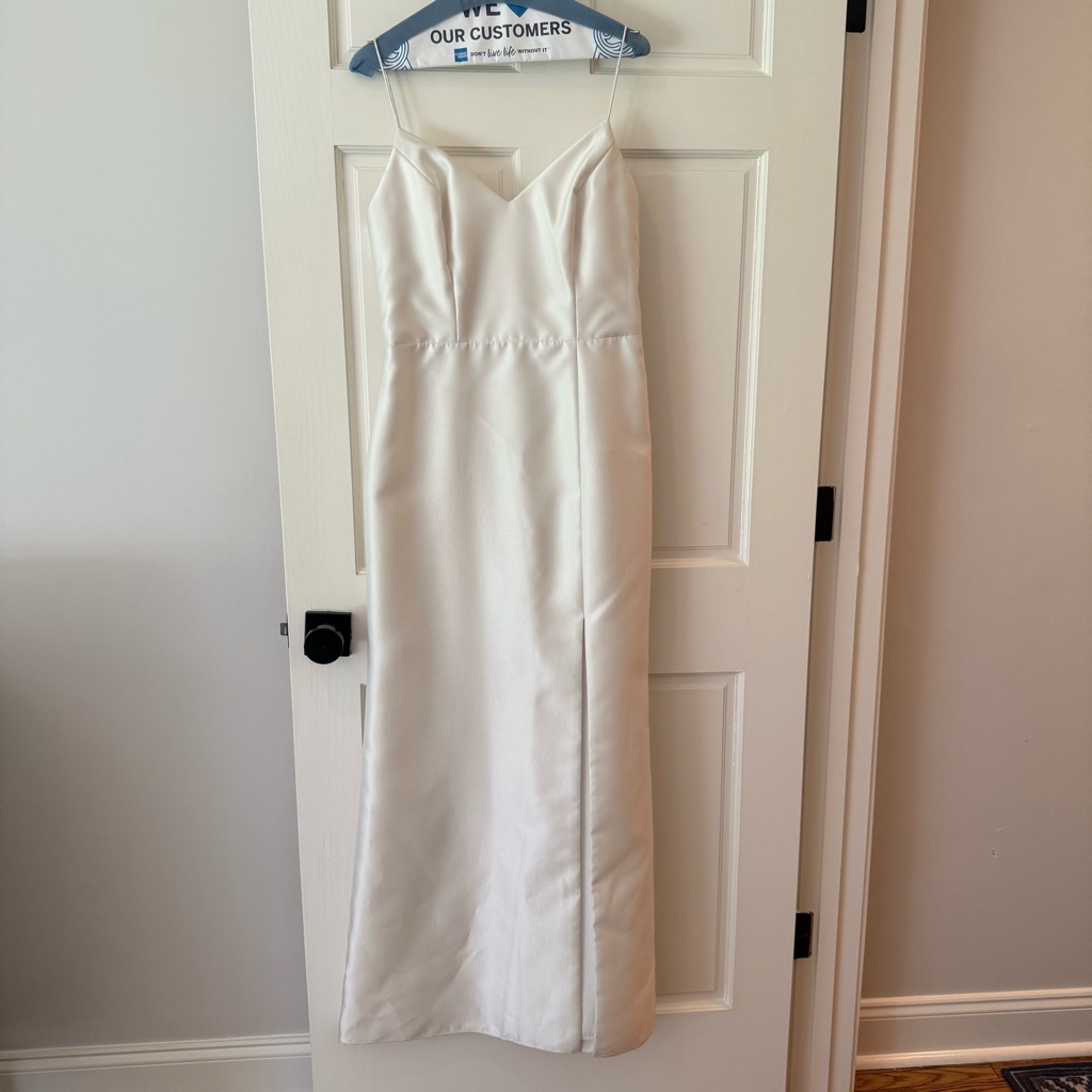 Alfred Sung White Sheath Strapless Formal/Bridesmaid/Bridal Gown